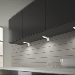 Richelieu LED Skate 1.6W 12V Dimmable Warm White: 3,020&deg; - 3,250&deg;K 119122030 - Undercabinet Lighting