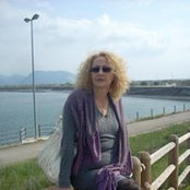 Ada Palazzos foto