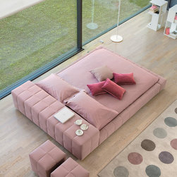 Squaring Bed by Bonaldo - Platform Beds