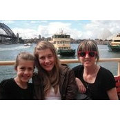Leanne Cole's photo