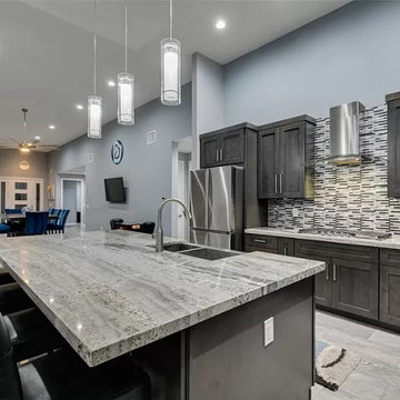 Shaker Style Cabinets: Kitchen Cabinets - Summerlin, Las Vegas