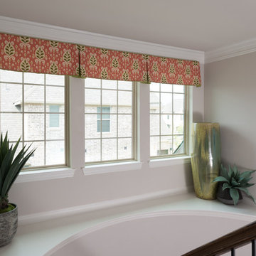 Large Entry and Dining Room