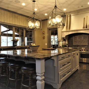 Kitchen in White Plains, Georgia