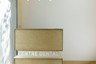 Centro dental Mercè Monge.