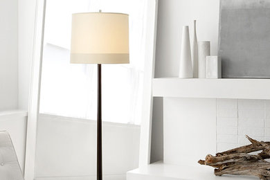 Example of a minimalist living room design in Miami