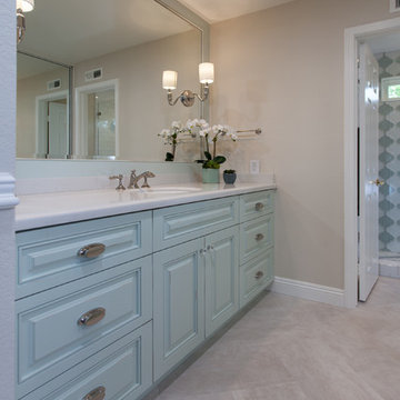 Maverick Circle | 2nd Floor Guest Bath