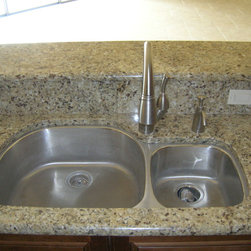 Granite - Kitchen Sinks