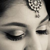Adeena Alis foto