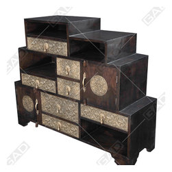 WOOD EN BRASS 7 DRAWER STEEP CABINET - Furniture