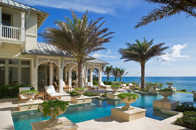 Pool - tropical pool idea in Miami