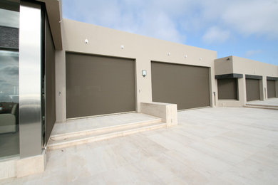 Modern exterior home idea in San Diego