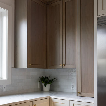 Timeless Chic: Elegant Neutral Kitchen