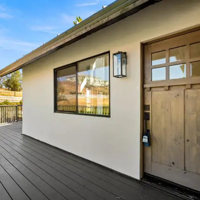 Adu unit in Sacramento