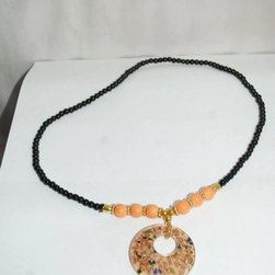 'Swinging' necklaces - Products