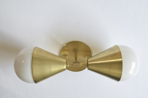 Will this sconce work above a bathroom vanity mirror?