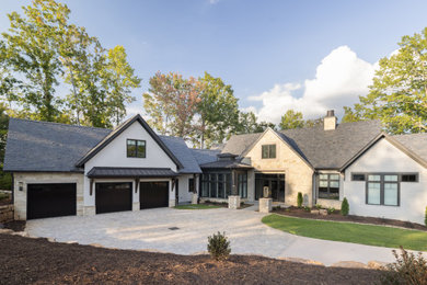 Exterior home idea in Other