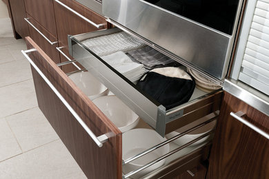 Kitchen pantry - contemporary kitchen pantry idea in Phoenix