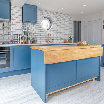 MeThD Custom Range Traditional Shaker-style kitchen