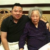 Henry Yu's photo