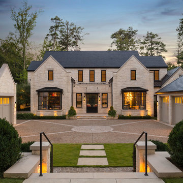 A Transitional Home in the City