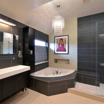 K Master Bathroom
