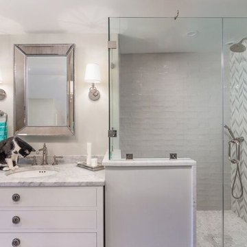 Modern loft bathroom with antiqe feel