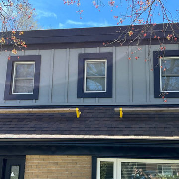 James Hardie Siding in Gray Slate
