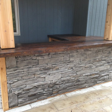 Sauna, bunkie and bar