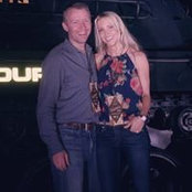 Sara Thurston's photo