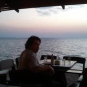 Ken Phannavong's photo