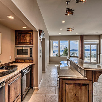 Panoramic Bluff Views