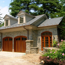 Garage/Pool House