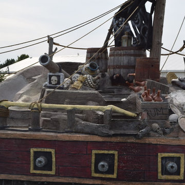 Living Legendary: Pirate Shipwreck Swimming Pool