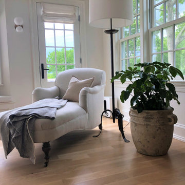 Bedroom chaise with schefflera
