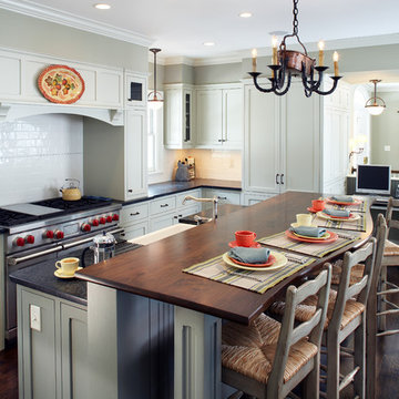 North Oaks kitchen, dining room and living room.