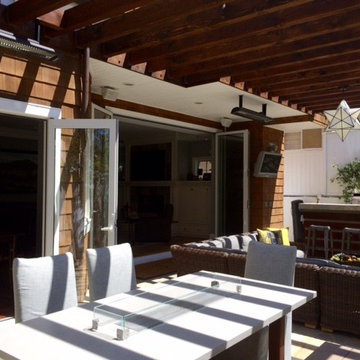 Manhattan Beach, CA indoor outdoor living.