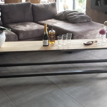 Mobilier métal design artisanal moderne