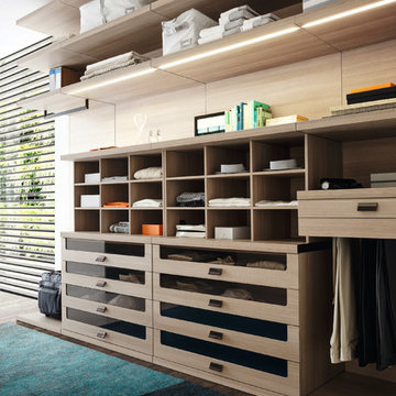 ZANETTE: walking closet