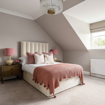 West End Double Upper Victorian Apartment