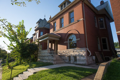 Inspiration for a victorian home design remodel in St Louis