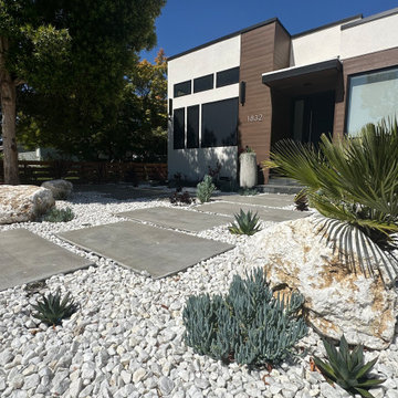 Tech-Savvy Tranquility: Sustainable Yard Design