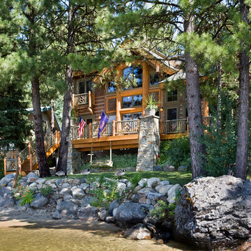 Lakeside Luxury Getaway