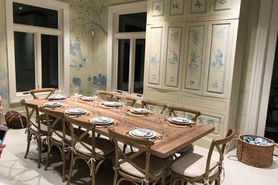 Dining room - zen dining room idea in New York