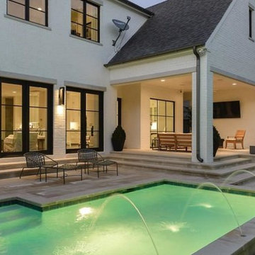 S. VERSAILLES residence