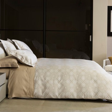 Italian silk and cotton bedroom