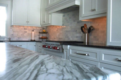 Inspiration for a contemporary kitchen remodel in Minneapolis