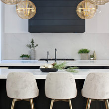 apartment color of kitchen cabinets