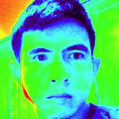 aoodi sumons foto