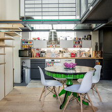 French Houzz Tour: A Stylish Mezzanine Expands a Small Apartment
