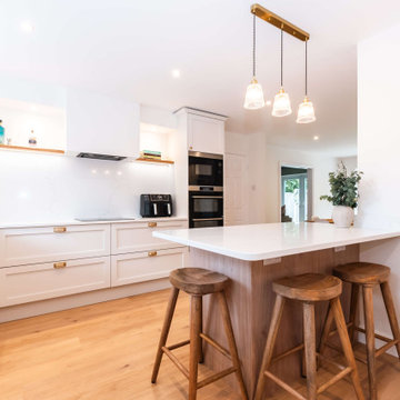 Contemporary Shaker Kitchen in Southampton